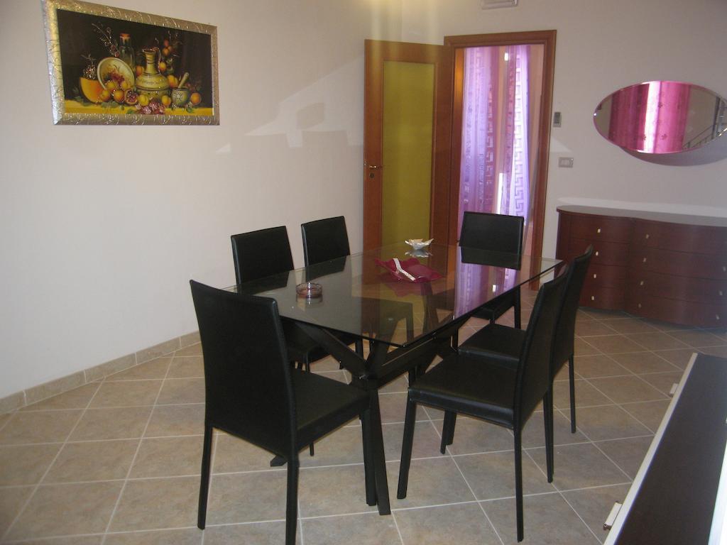 A 100Metri Da Piazza Duomo Di Ortigia Apartment Syracuse Room photo